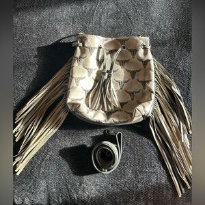 Fringed White and Grey Bull Skulls Bucket Bag